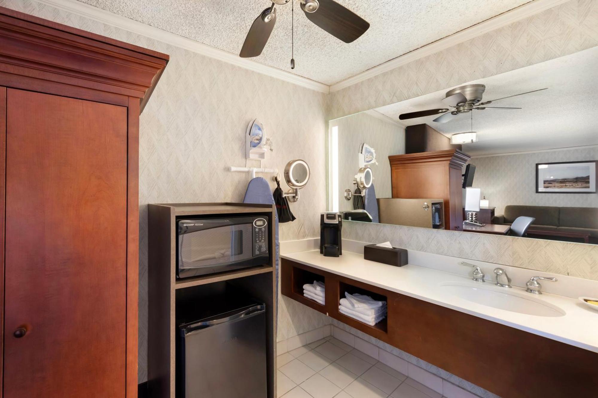 Best Western Plus Black Oak Paso Robles Δωμάτιο φωτογραφία